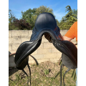 Selle de dressage