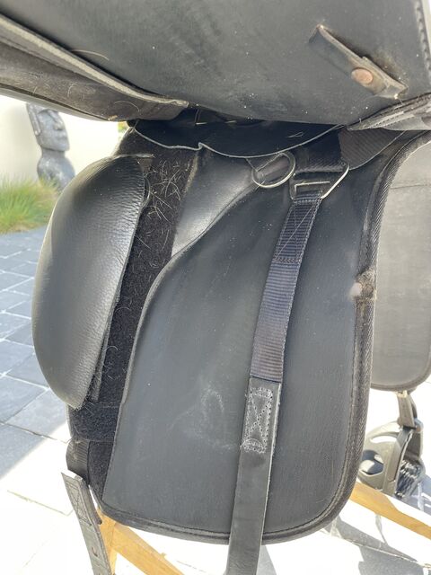 selle dressage T4 17,5 haut garrot