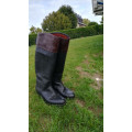 Bottes en cuir noir et marron