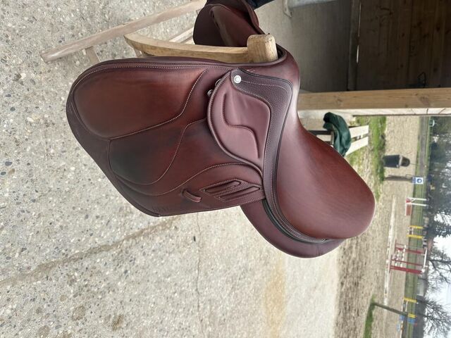 Selle obstacle devoucoux