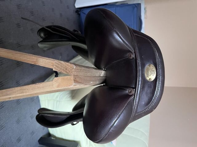Selle Fairfax