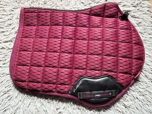Tapis LeMieux ProSport Bordeaux – Taille Cheval – État impeccable