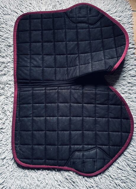 Tapis LeMieux ProSport Bordeaux – Taille Cheval – État impeccable