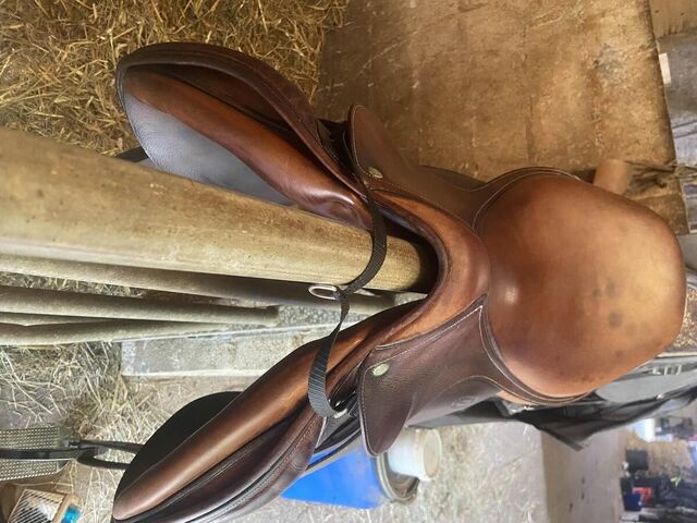 selle Devaucoux