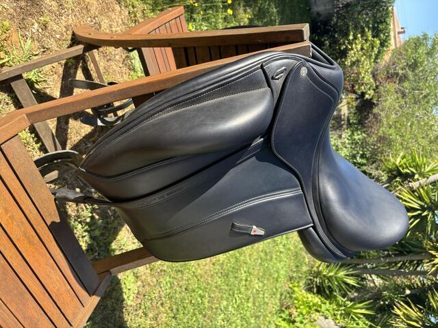 Selle de dressage Equipe