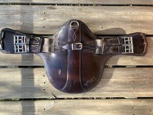 Sangle bavette courte