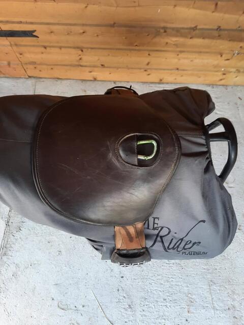 Selle Lucyfer
