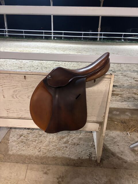 selle butet sellier 17,5
