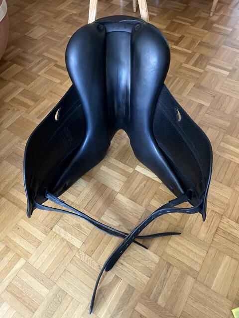 Selle de dressage - Equipe Emporio