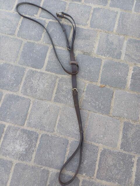 Martingale decathlon cheval havane