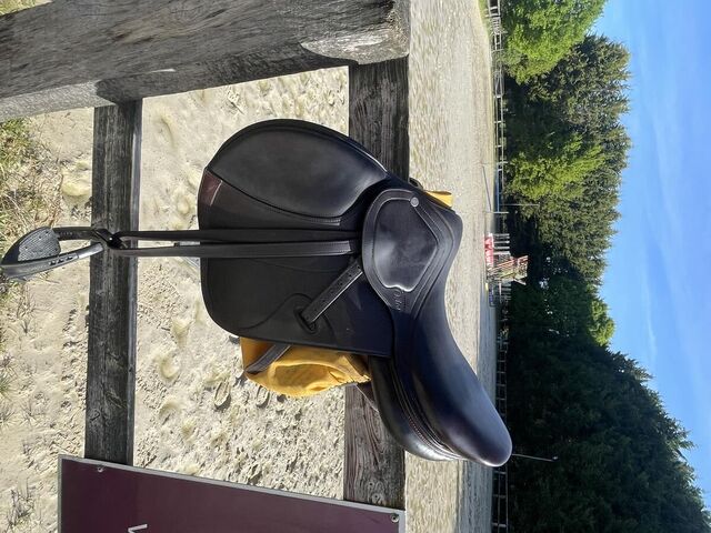Selle octave s + étrivières