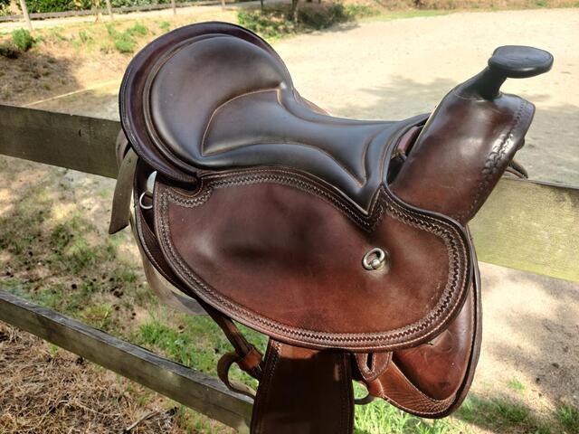 Selle Western/randonnée Deuber & Partner Startrekk shorty