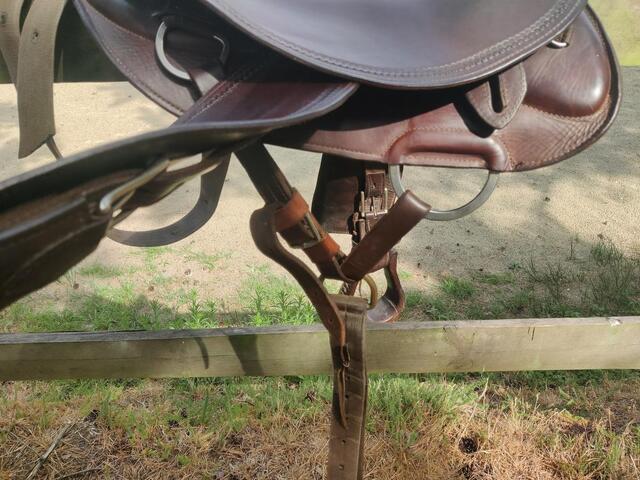 Selle Western/randonnée Deuber & Partner Startrekk shorty
