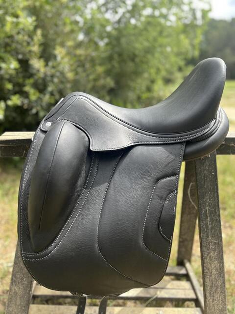 Selle dressage Antares