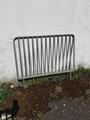Grille de porte de boxes