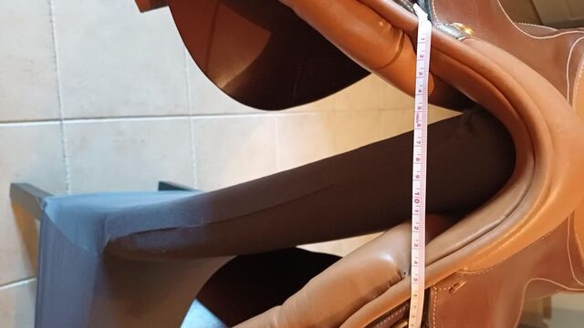 Selle 17pouce