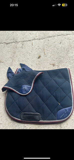 ensemble horse pilot bleu marine et rouge