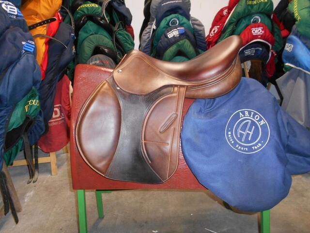 Selles Antares-Butet-Delgrange-Cwd-Meyer-Devoucoux-Childéric-GBS-Equipe-Prestige-Amerigo