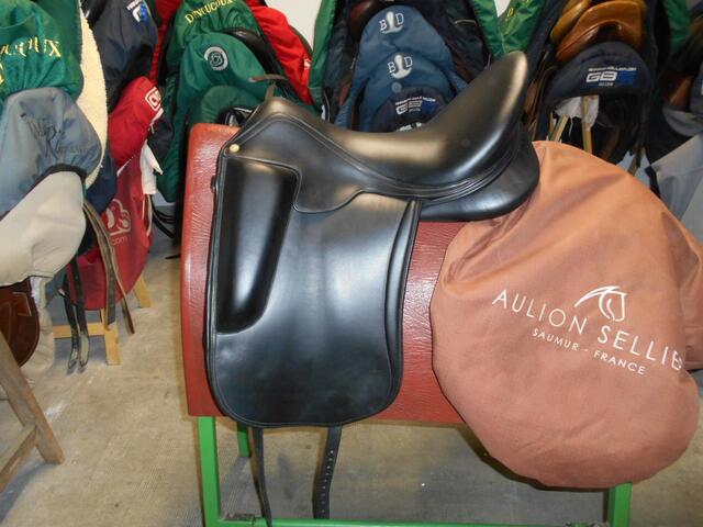 Selles Antares-Butet-Delgrange-Cwd-Meyer-Devoucoux-Childéric-GBS-Equipe-Prestige-Amerigo