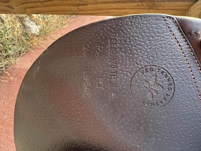 Selle Cwd SE02 17” état impeccable