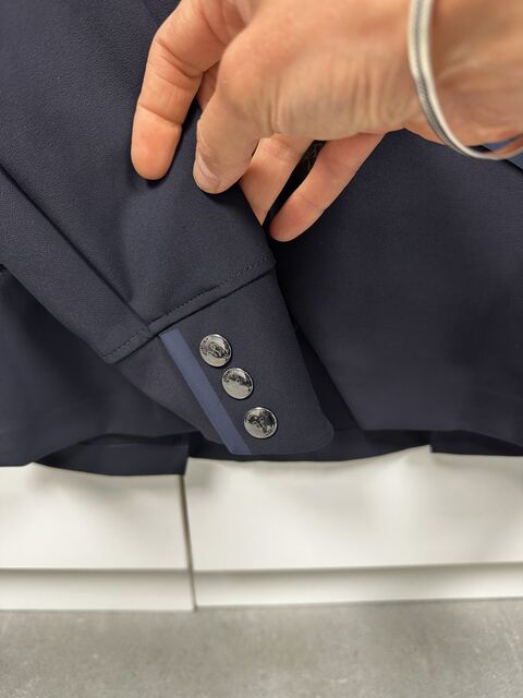 Veste de concours Horse pilot modèle aerotech bleu marine 14 ans