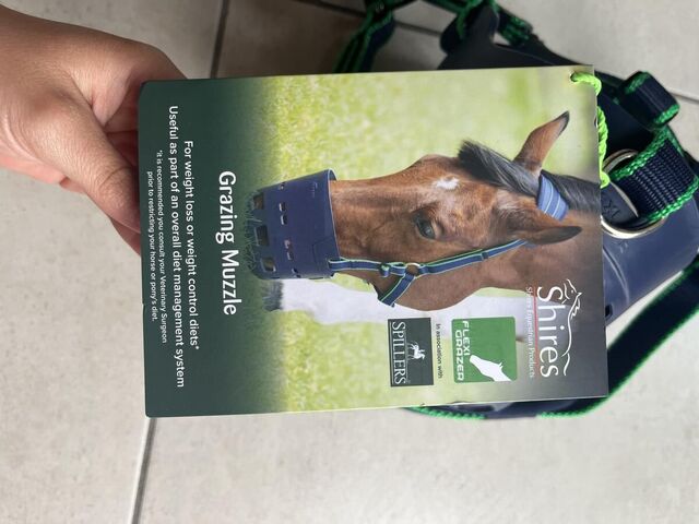 Panier anti colique neuf taille poney