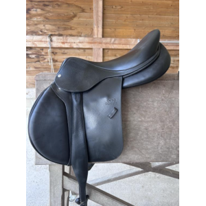 Selle Devoucoux Biarritz O noire 17,5’