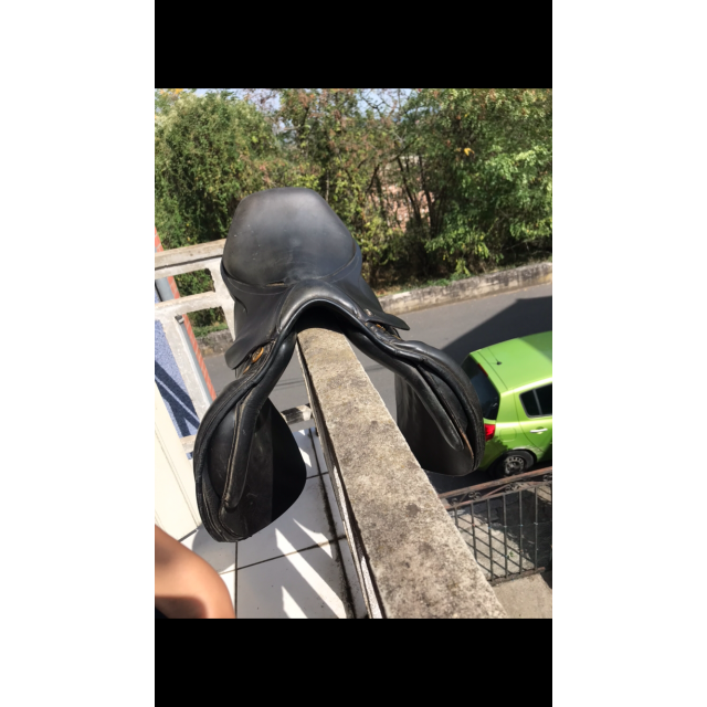 A vendre selle mixte Eric Thomas d’occasion