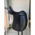 Selle Dressage Childéric DSG 17 pouces