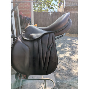 Selle de saut d'obstacles Butet