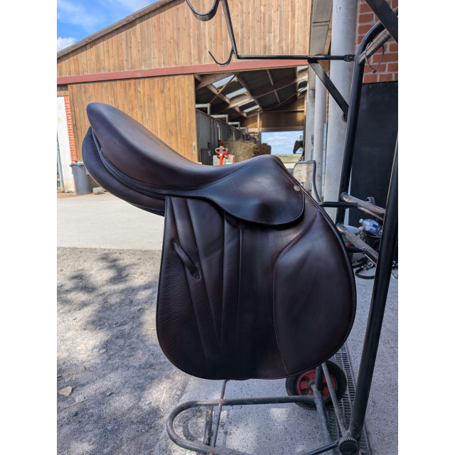 Selle de saut d'obstacles Butet