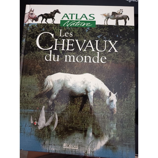 livre atlas les chevaux du monde