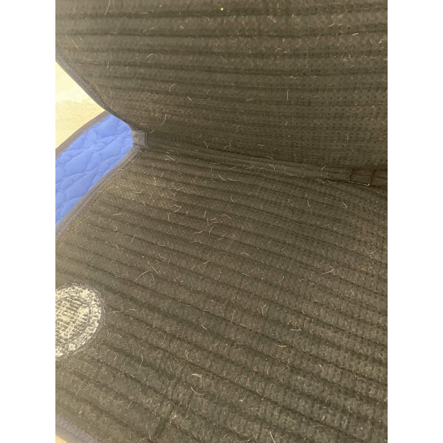 Tapis harcour limité Romane bleu marine rose