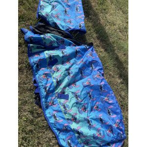 Couverture imperméable 115 Stitch avec couvre cou