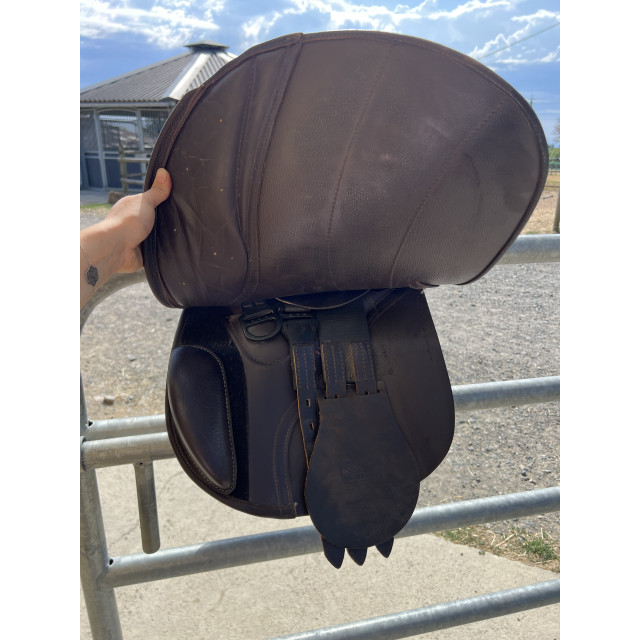Selle mixte 17 pouces