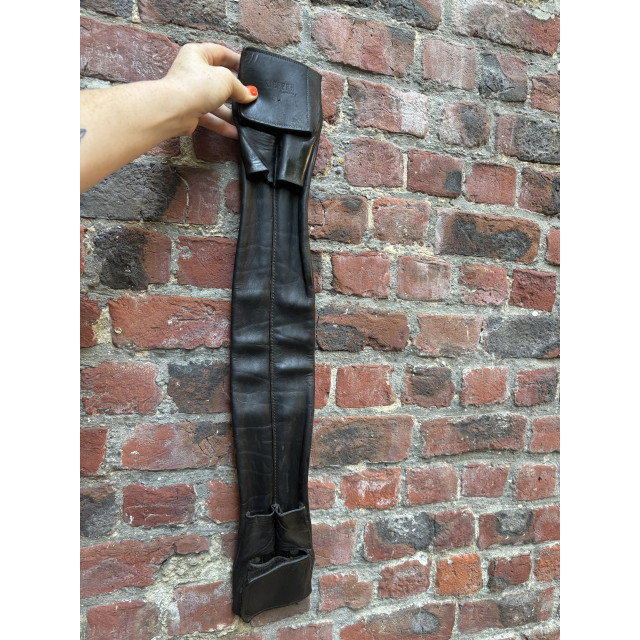 Selle dressage noir équipée 17,5 pouces - Modèle Grand Gilbert, marque Passier - année 2015