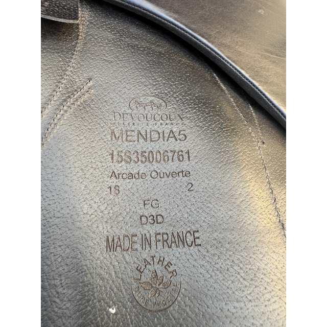 Selle de dressage Devoucoux