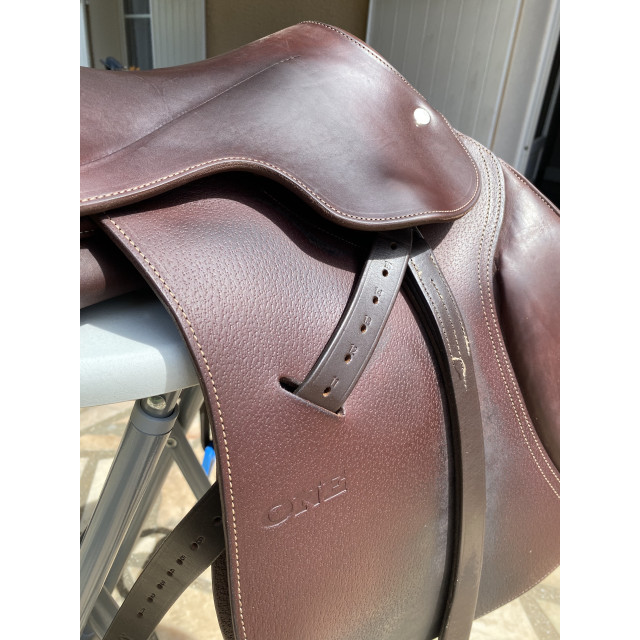 Selle d’obstacle Jump’In ONE 17,5” (2018) - Havane