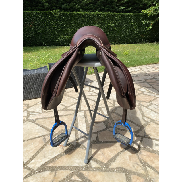 Selle d’obstacle Jump’In ONE 17,5” (2018) - Havane