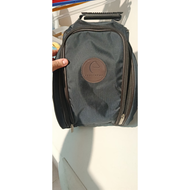 Sac à bombe et sac de pansage