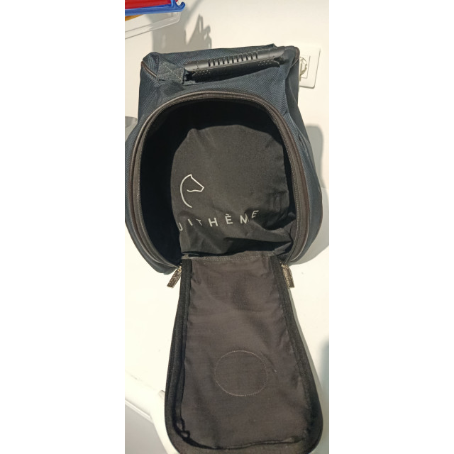 Sac à bombe et sac de pansage