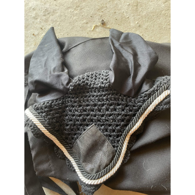 Bonnet anti mouche paillette