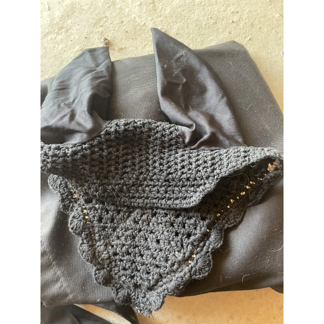Bonnet anti mouche paillette