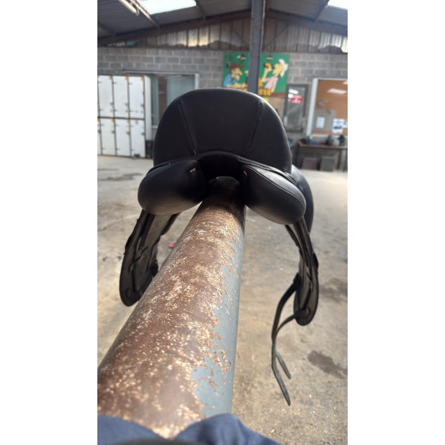 Selle de dressage Antares