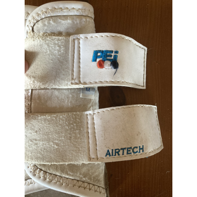 Paire de guêtres Premier Equine Carbon Air-Tech, taille M