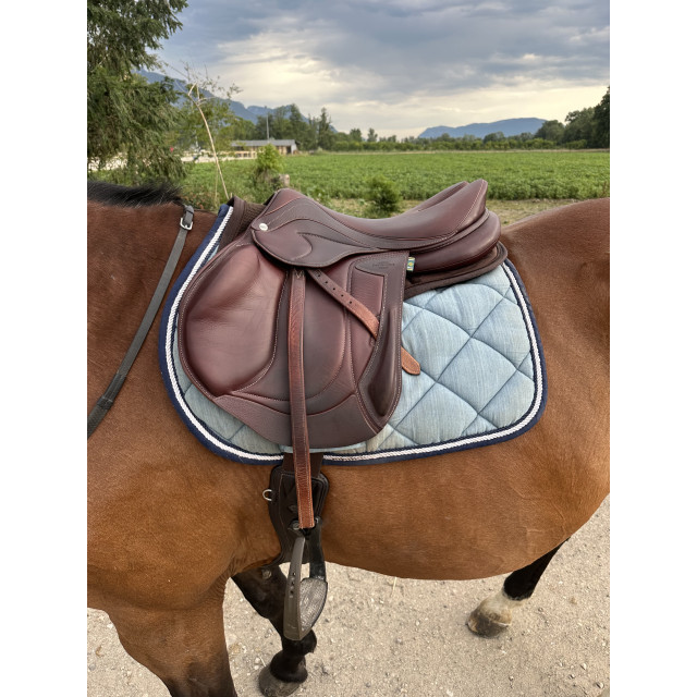 Selle Devoucoux Enara de 2025