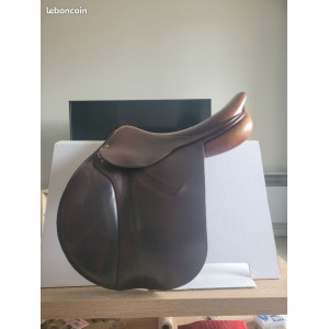 Selle Childeric 17'