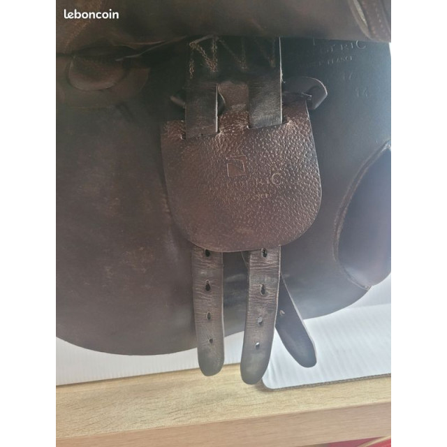 Selle Childeric 17'