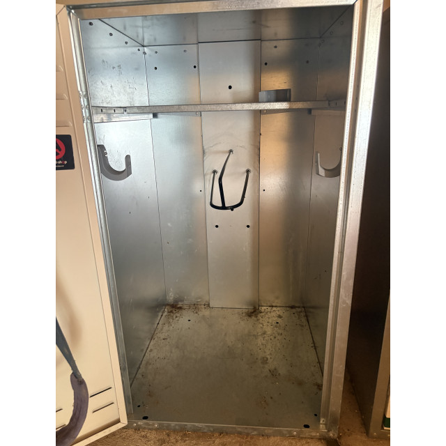 Armoire