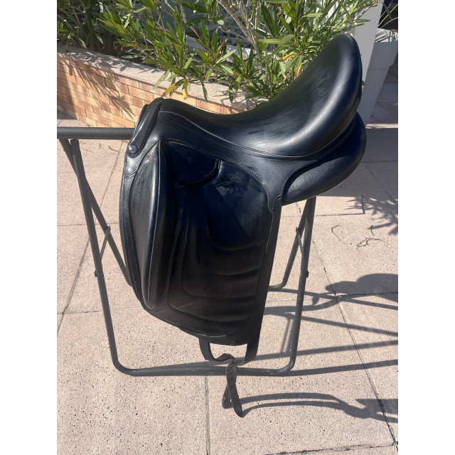 Selle de dressage